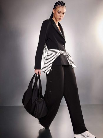 بنطلون رياضي واسع الساق من مودال مع جيوب