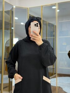 ⁦طقم قطني مزخم باللون الأسود⁩ - الصورة ⁦4⁩