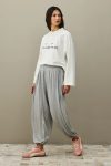 baskili-kalin-katlamali-sweatshirt-ekru-25991.jpg