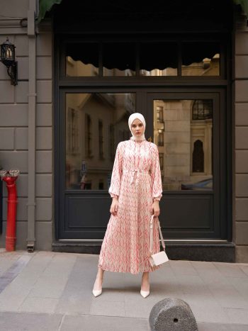 Bel Lastikli Pliseli Desenli Elbise - Pembe