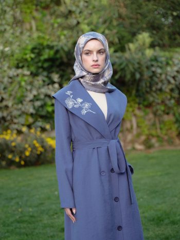 Embroidered Shawl Collar Overcoat - Indigo