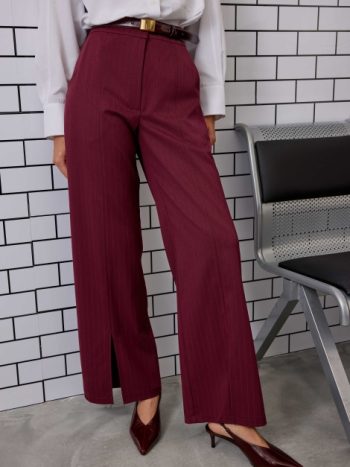 Yırtmaç Detaylı Bordo Pantolon