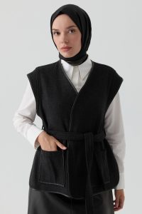 Leather Trim Detailed Pocket Vest - Black