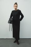 aller-detayli-compact-pamuklu-siyah-elbise-elbise-62836-84-O-1.jpg