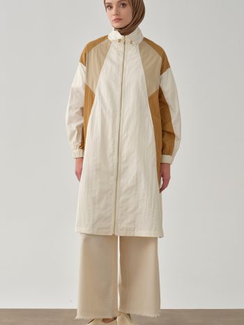 Notched Detail Raincoat - Ecru-Camel