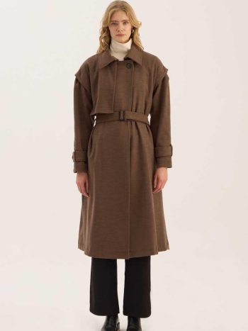 Detachable-Sleeve Trench Coat in Brown