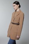 kruvaze-yaka-kemer-detayli-camel-ceket-63267f.jpg