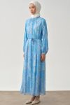 orgu-kemerli-desenli-sifon-elbise-mavi-95824-7.jpg