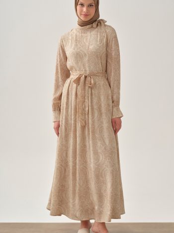 تنورة بنقشة شال مزودة بجيوب - بيج