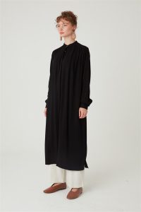 Uzun Robadan Büzgülü Tunik Siyah - Görsel 2
