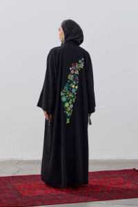 ⁦أرضنا تتفتح للأبد⁩ - الصورة ⁦2⁩