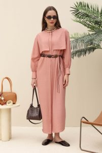 Wind-Blown Dress in Light Rose
