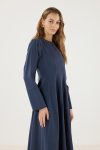 genis-mansetli-evaze-elbise-lacivert-8e0cc3.jpg