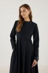 genis-mansetli-evaze-elbise-siyah-9778-0-5.jpg