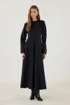 genis-mansetli-evaze-elbise-siyah-9778-0.jpg