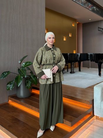 Satin Pantsuit in Khaki