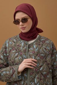 Soft Wrinkled Scarf Bordeaux