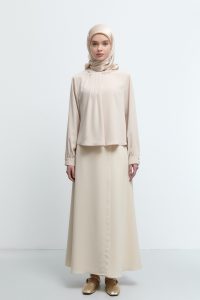 Yakadan Kırma Detaylı Bluz - Bej