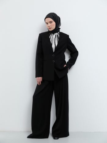 Pleated Pocket Jacket - Black