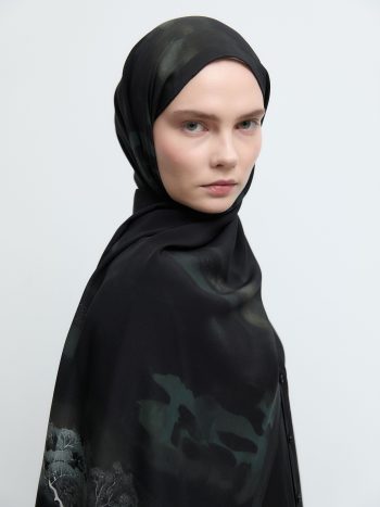 Maren Crepe Silk Scarf - Emerald