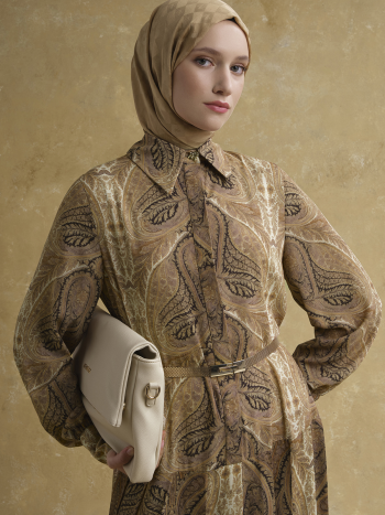 Şal Desenli Elbise Camel