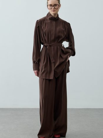 Brown High-Neck Pleated Set