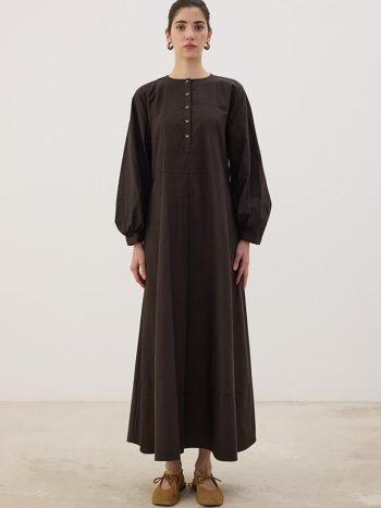 Split Skirt Dress in Bitter Coffee