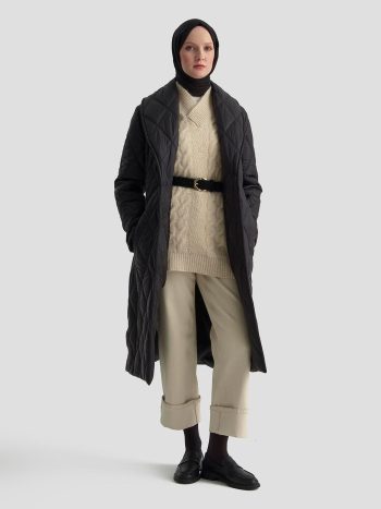 Armine Şal Yaka Kapitone Kaban 25KD2201 Siyah