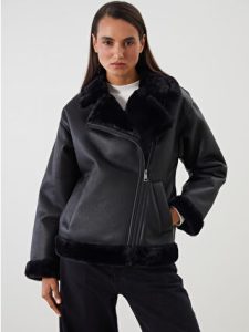 Women's Faux Fur Collar Leather-Look Jacket in Black