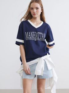 Navy Blue V-Neck Manhattan Print Oversize Women's T-Shirt