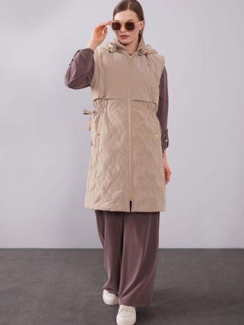 Snap-Fastener Windbreaker Detail Puffer Vest