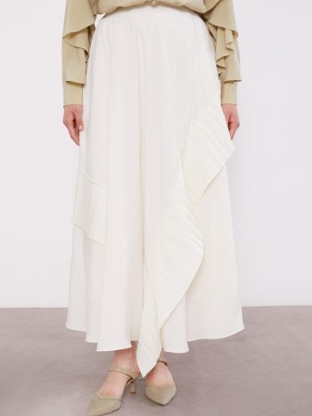 Ecru Pleated Detail Skirt