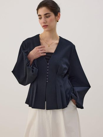 Pleated Short Navy Blue Jacket