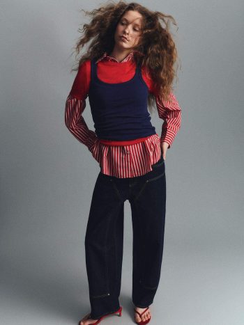 بنطلون جينز بقصة برميل وخصر مرتفع من القطن 100%