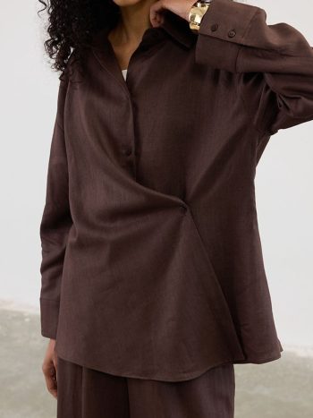 Cross-Button 100% Linen Shirt in Bitter Brown