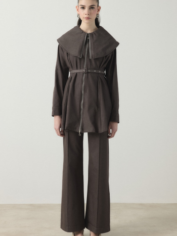 Geniş Yaka Kemerli Pantolon Takım - Kahve