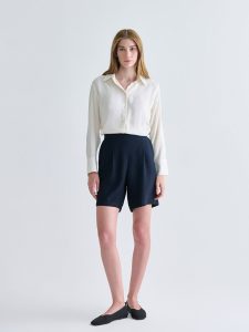 Navy Blue Elastic Waist Women's Pleated Shorts