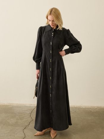 Mari Belden Fitted Lyocell Dress in BLACK