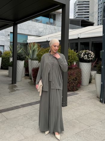 Aliye Three-Piece Set in Mint Gray