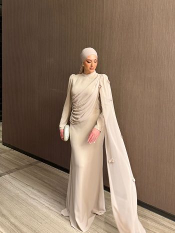 Magnolia Evening Gown Cream