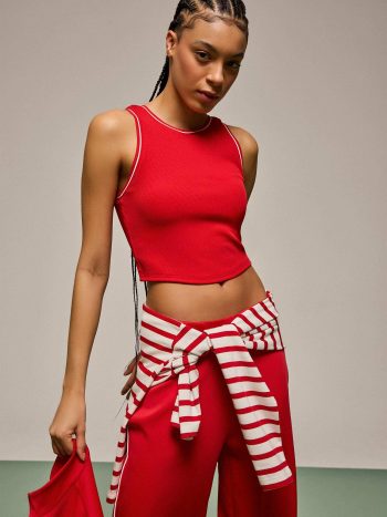 Standard Fit Ribbed Padded Athletic Tank Top