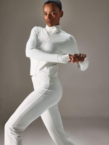 Slim Fit Dar Kesim Dik Yaka İçi Yumuşak Tüylü Hırka