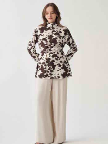 Bitter Coffee-Dalmatian Pattern Belted Blouse