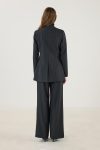 dugme-detayli-cizgili-blazer-siyah-d1-805-18.jpg