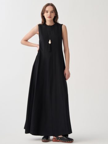 Black-Cup Detailed Fit Dress