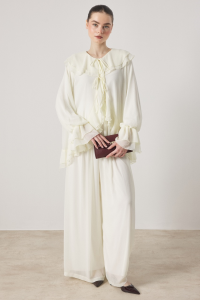 Yaka ve Kol Volanlı Şifon Takım - Krem